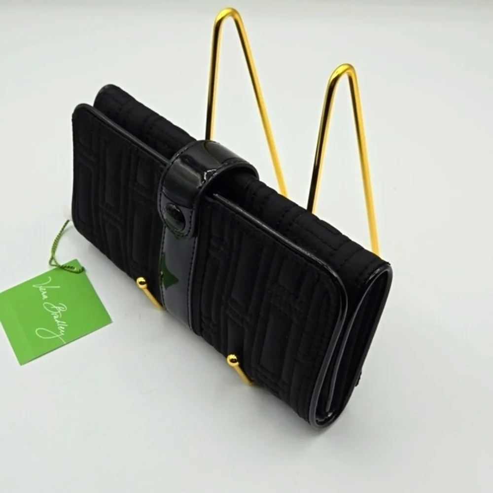 VERA BRADLEY NWT Snap Tab  Continental Wallet Black